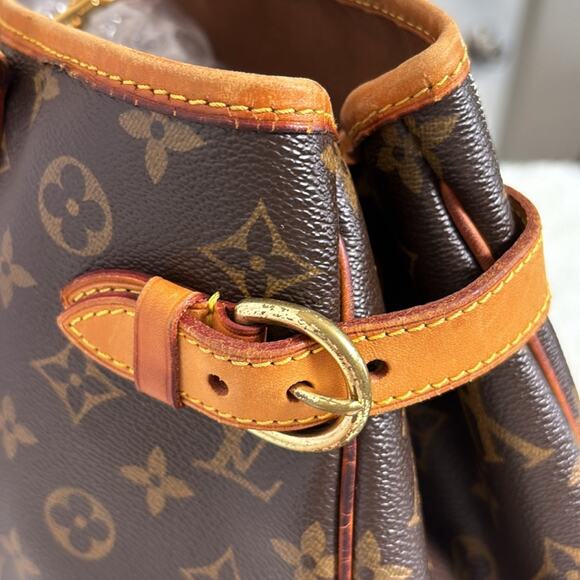 AUTHENTIC LOUIS VUITTON BATIGNOLLES HORIZONTAL TOTE BAG MONOGRAM CA0066 - Picture 7 of 14